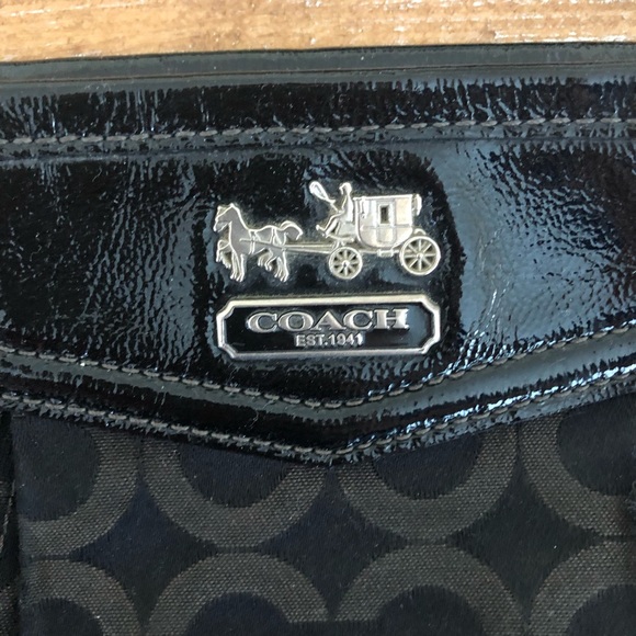 Coach Wristlet - Picture 2 of 4